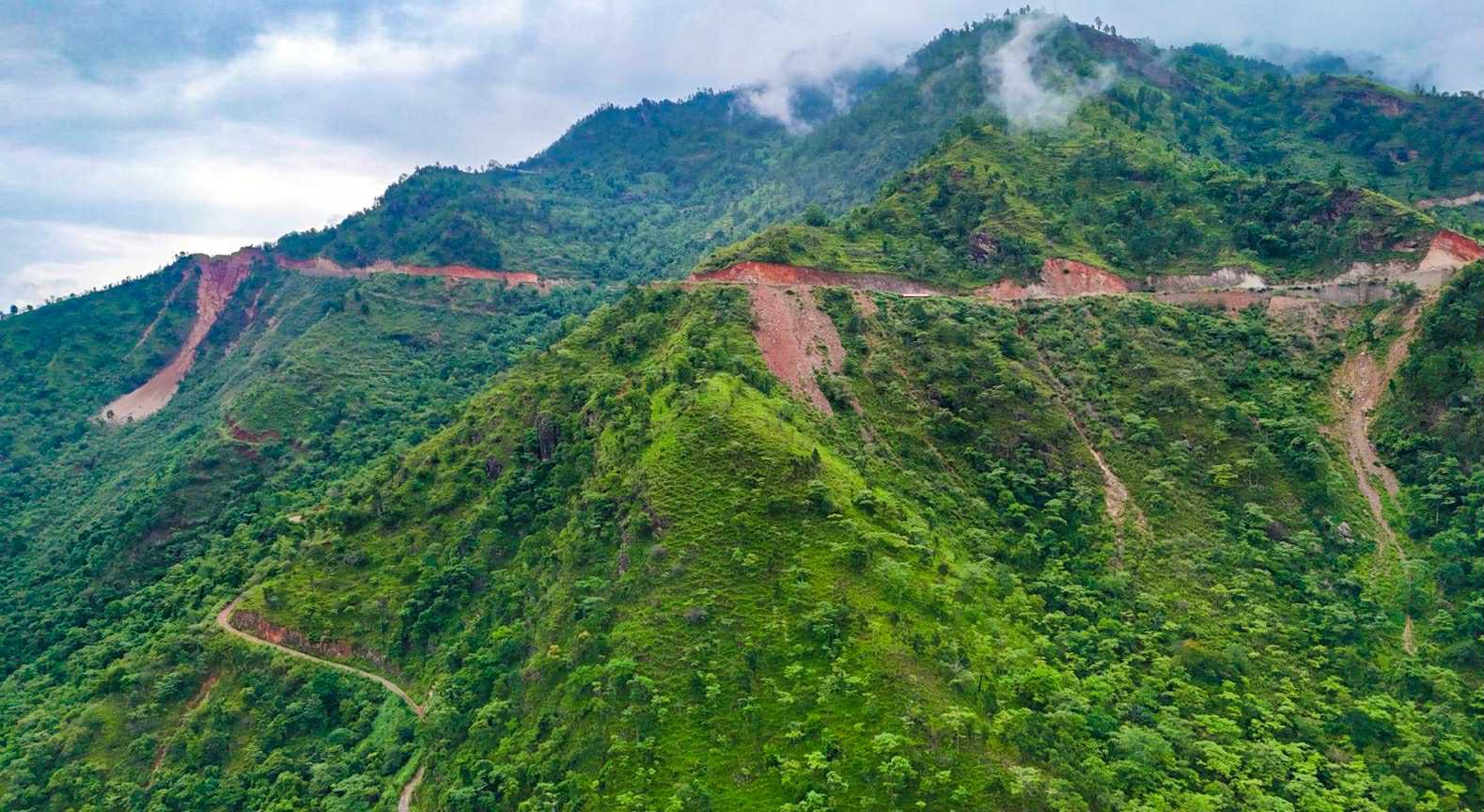 https://jawaaf.com/storage/01K2GJFSFN1VNXKS7M64WM7VHT.jpeg